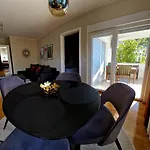 Made Apartment *