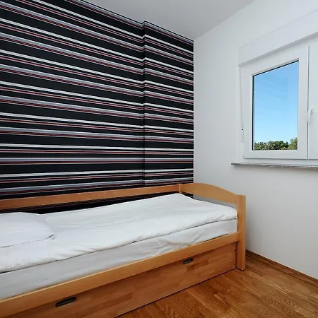 Apartment Made Petrcane
